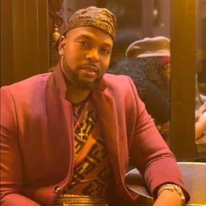 Meet your Posher, Phillip